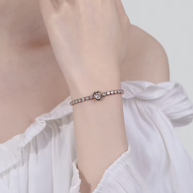 Aoaome Full Diamond Love Bracelets
