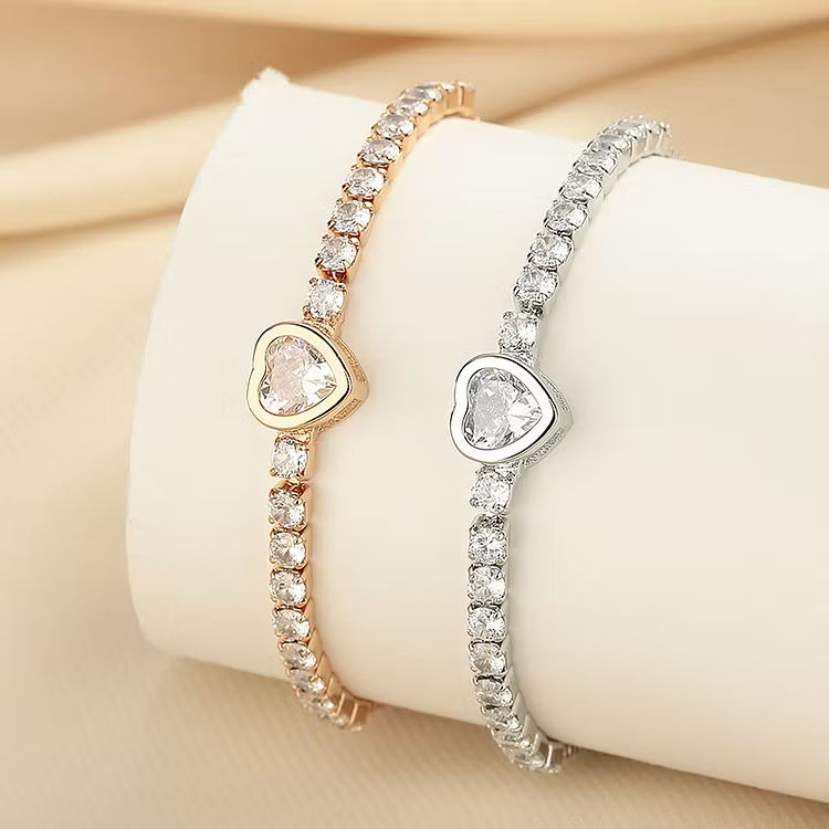 Aoaome Full Diamond Love Bracelets