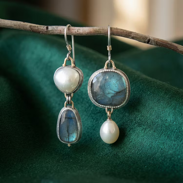 Aoaome Vintage Blue Natural Stone Earrings