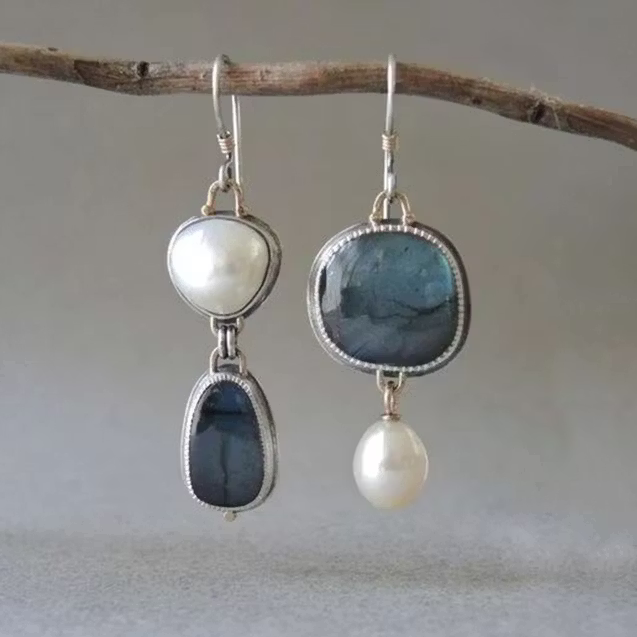 Aoaome Vintage Blue Natural Stone Earrings