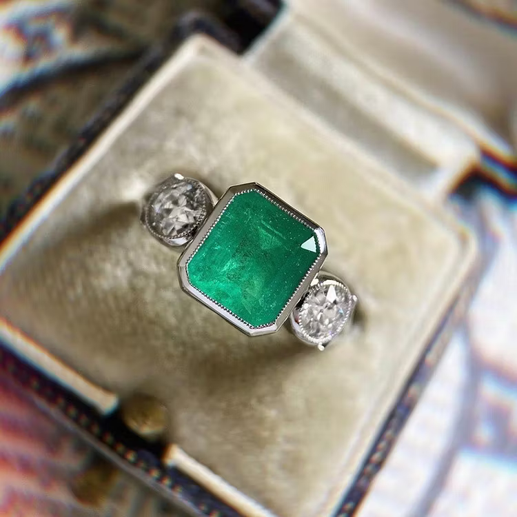 Aoaome Vintage Elegant Square Inlaid Emerald Rings