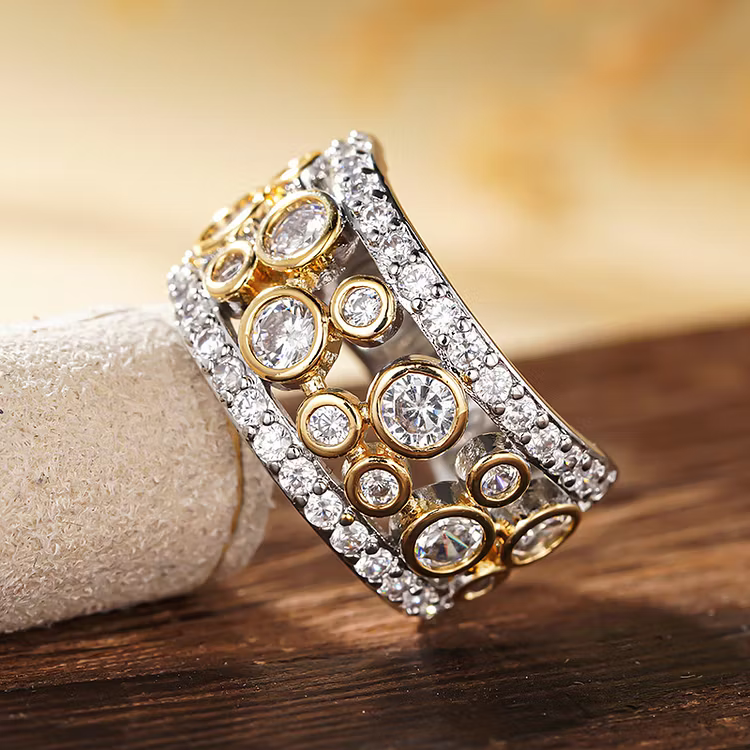 Aoaome Dual Color Inlaid Zircon Rings