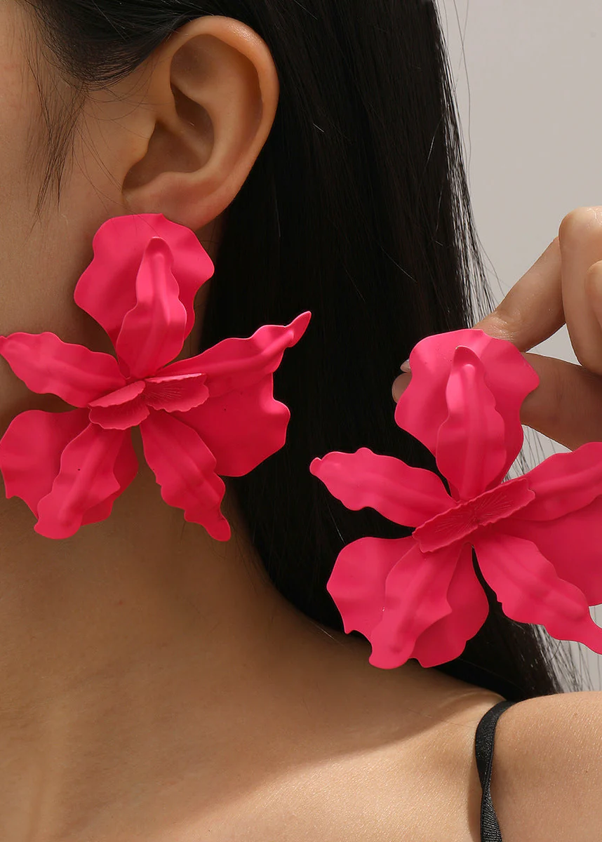 Aoaome Fashionable Petal Earrings