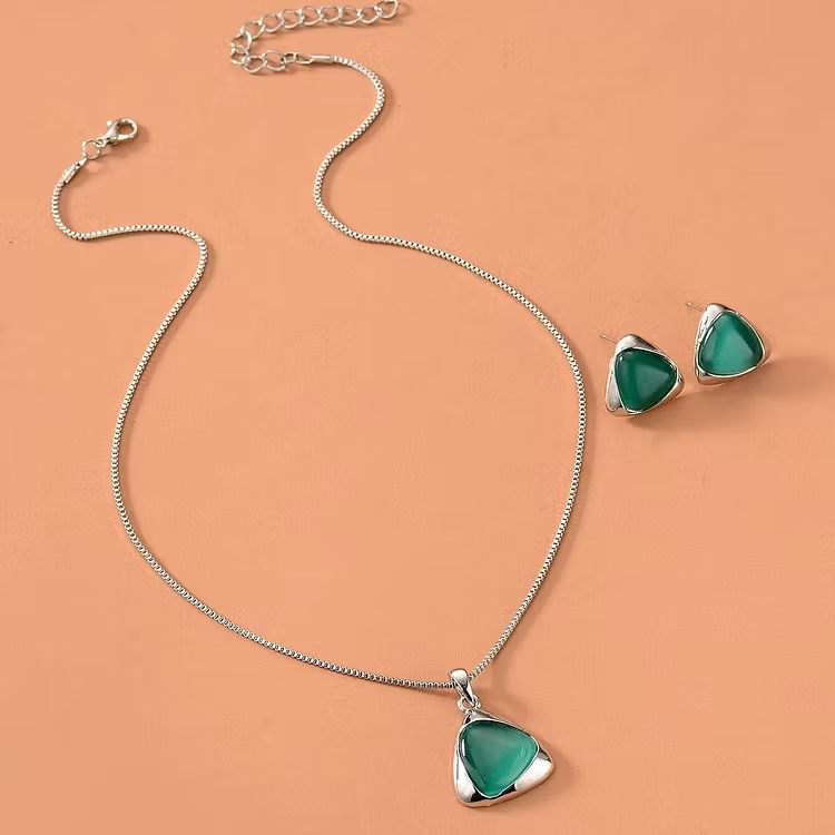 Aoaome Geometric Cat Eye Necklaces