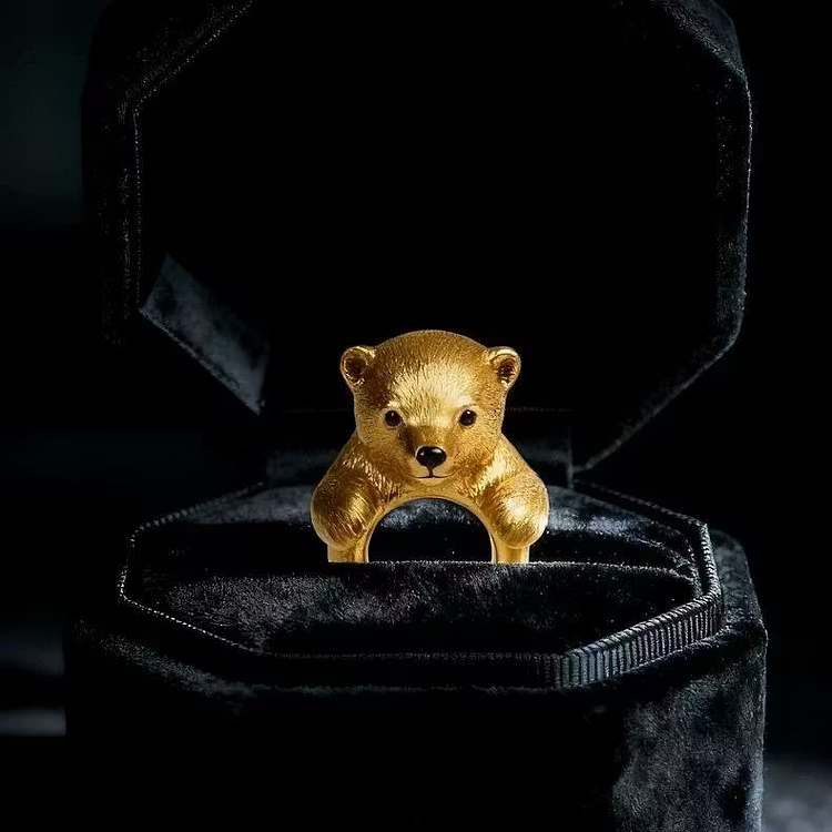 Aoaome "Golden Cub" Vintage Gold Bear Figural Statement Rings