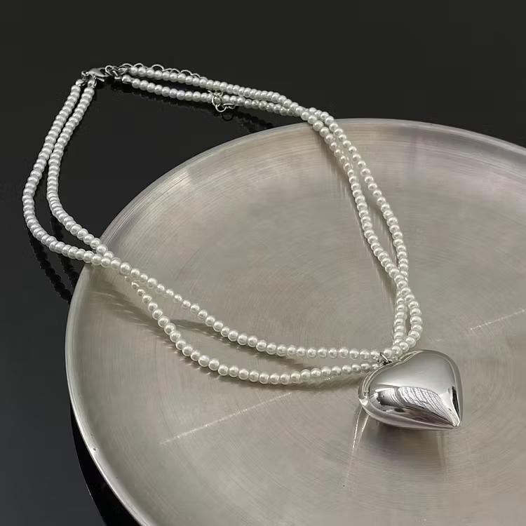 Aoaome Heart Pearl Necklaces