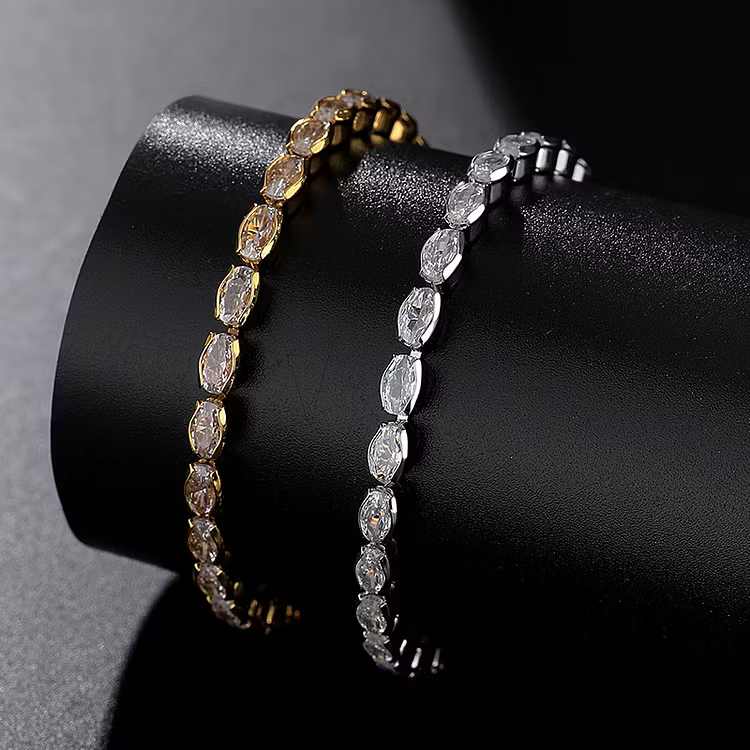 Aoaome Inlaid Zircon Oval Bracelets