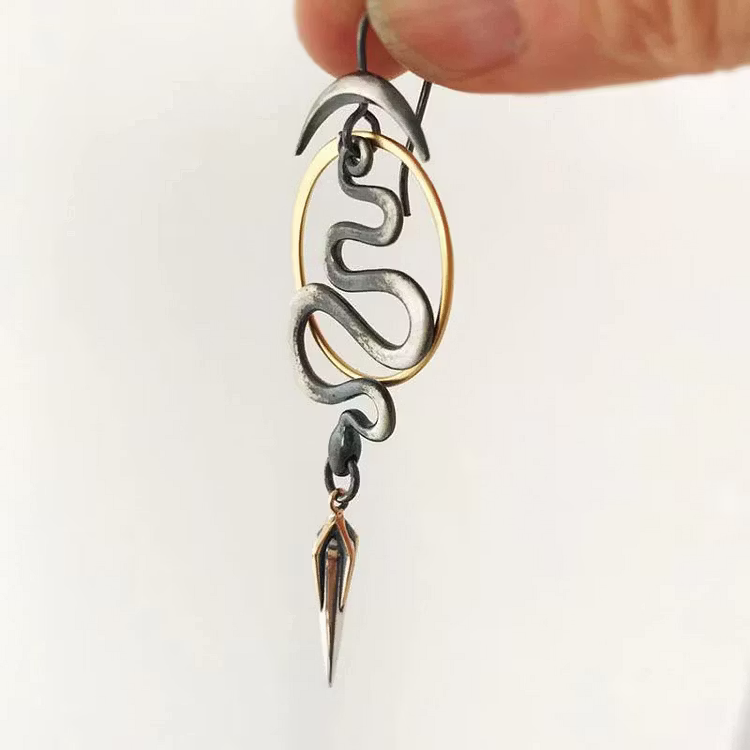 Aoaome Irregular Geometric Spiral Serpentine Earrings