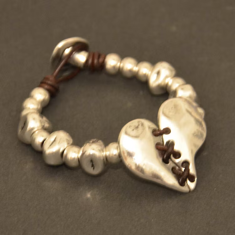 Aoaome Irregular Heart Leather Bracelets