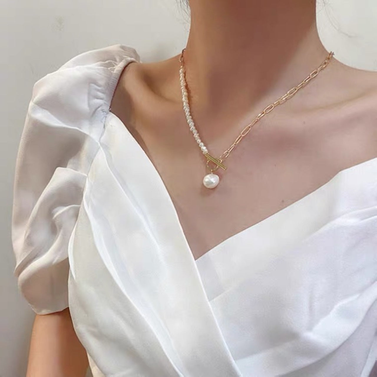Aoaome Irregular Pearl Necklaces