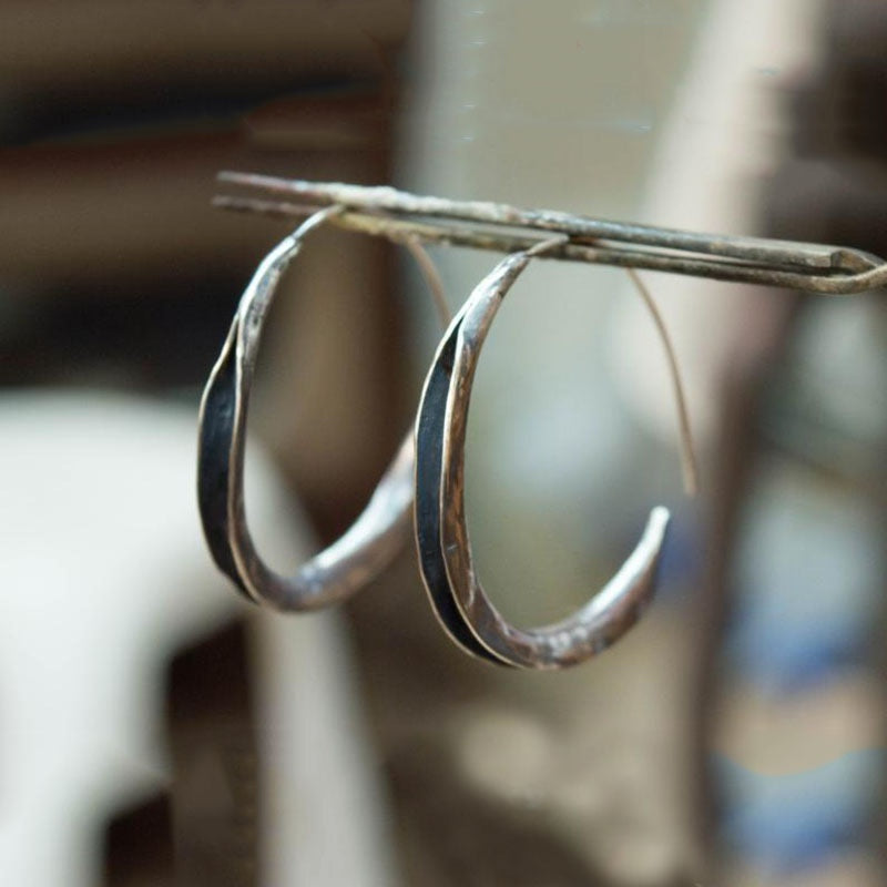 Aoaome Large Circle Single Earrings