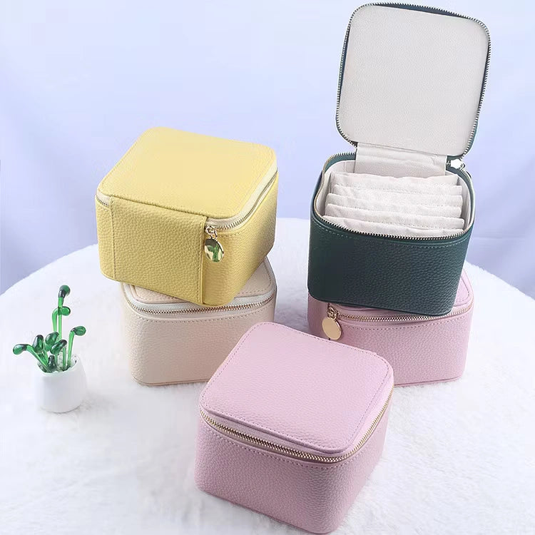 Aoaome Leather Jewelry Portable Packaging Boxes