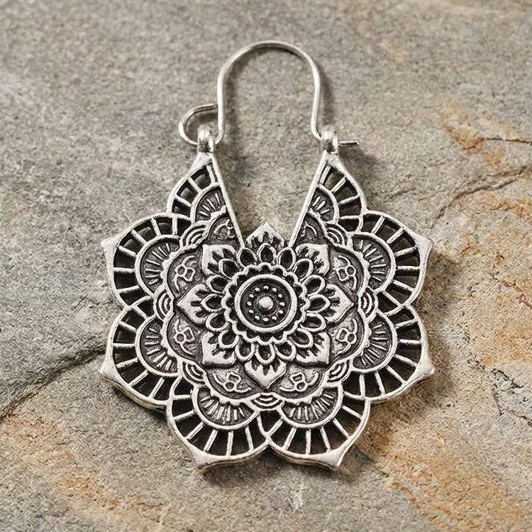 Aoaome Lotus Mandala Earrings