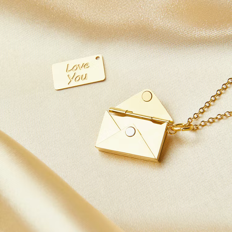 Aoaome Love Letter Necklaces