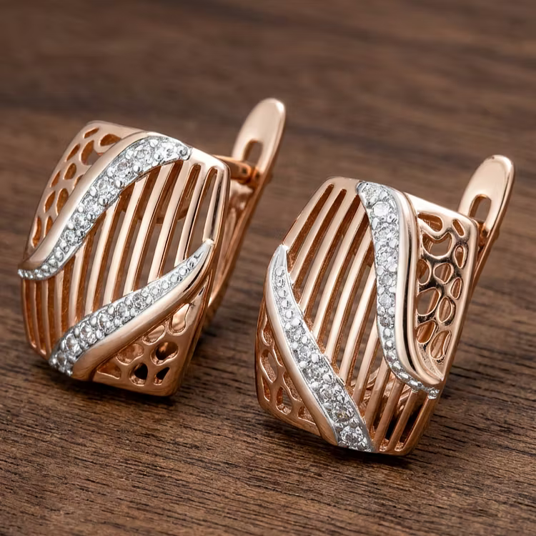 Aoaome Modern Openwork Diamond Accent Huggie Earrings