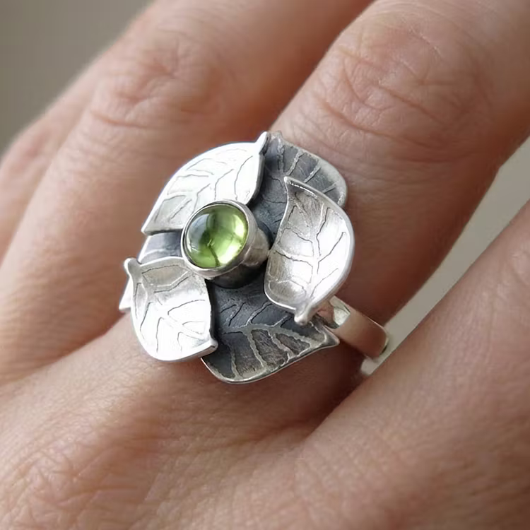 Aoaome Retro Floral Leaf Green Gemstone Rings