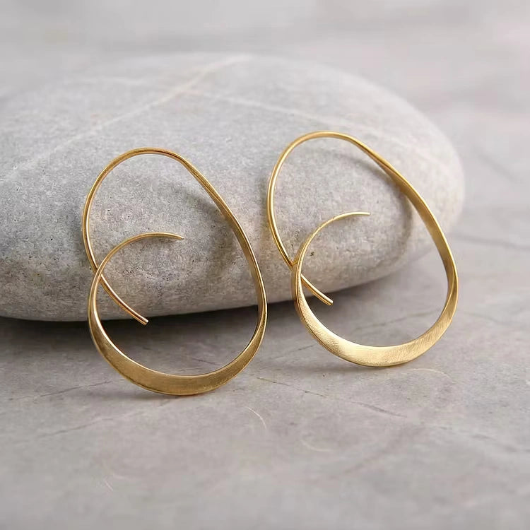 Aoaome Spiral Shaped Earrings