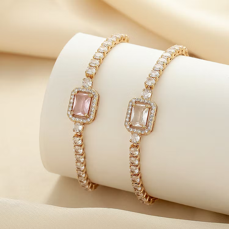 Aoaome Square Diamond Bracelets