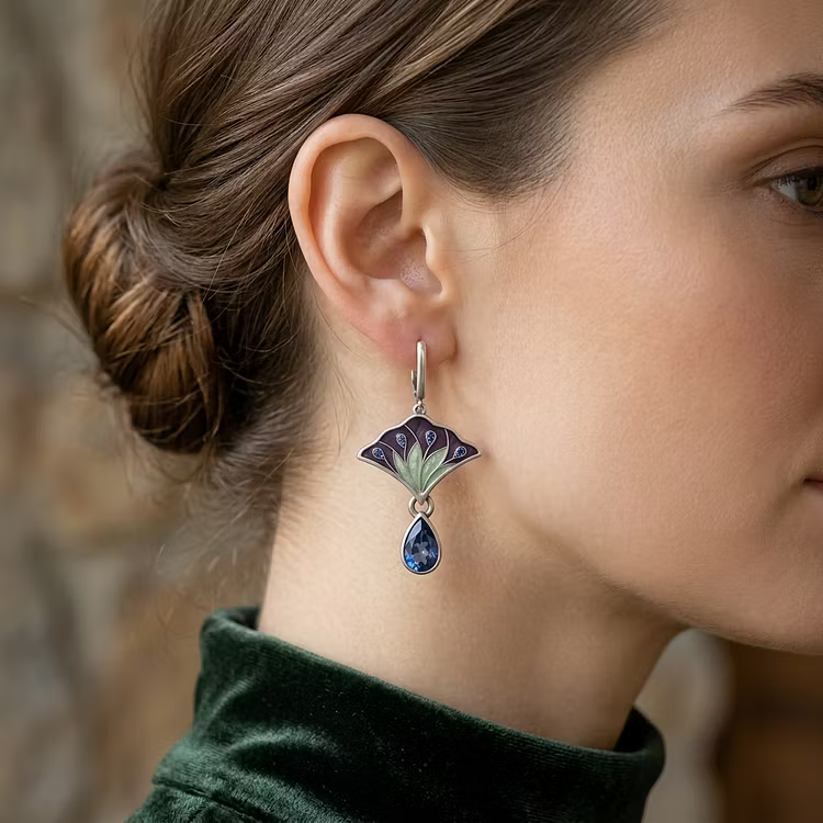 Aoaome Vintage-inspired Silver Enamel Dangle Earrings