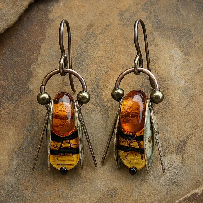 Aoaome Vintage Amber Bee Drop Earrings