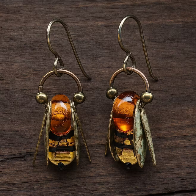Aoaome Vintage Amber Bee Drop Earrings