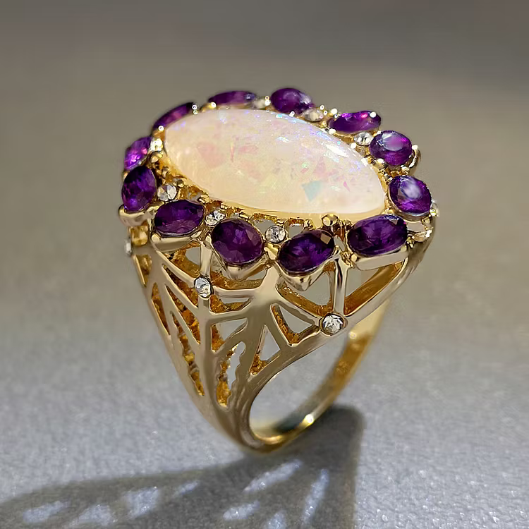 Aoaome Vintage Australian Treasure Diamond Set Gold Rings