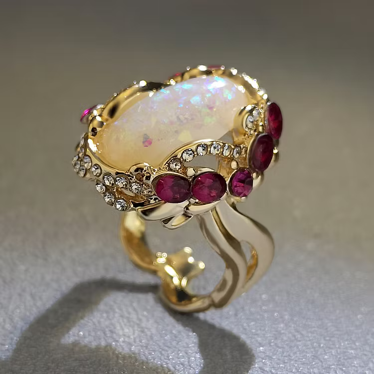 Aoaome Vintage Australian Treasure Diamond Set Gold Rings