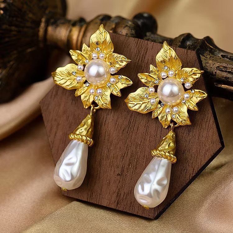 Aoaome Vintage Baroque Pearl Flower Drop Earrings