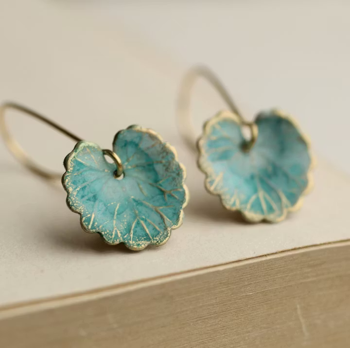 Aoaome Vintage Blue Leaf Earrings