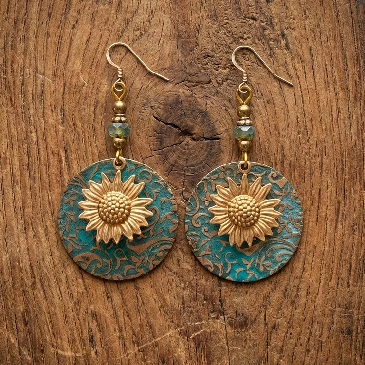 Aoaome Vintage Brown Daisy Earrings