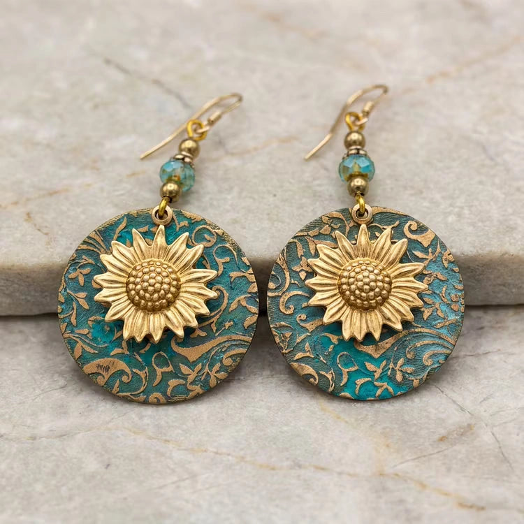 Aoaome Vintage Brown Daisy Earrings