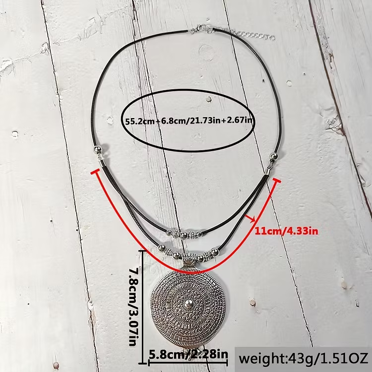 Aoaome Vintage Color Round Pendant Personality Pattern Necklaces