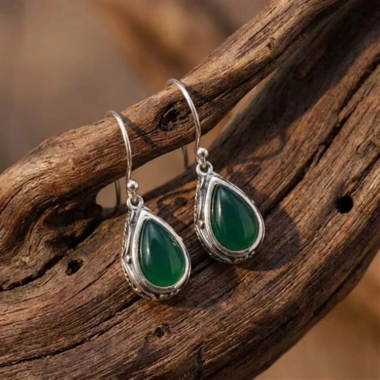 Aoaome Vintage Crystal Earrings