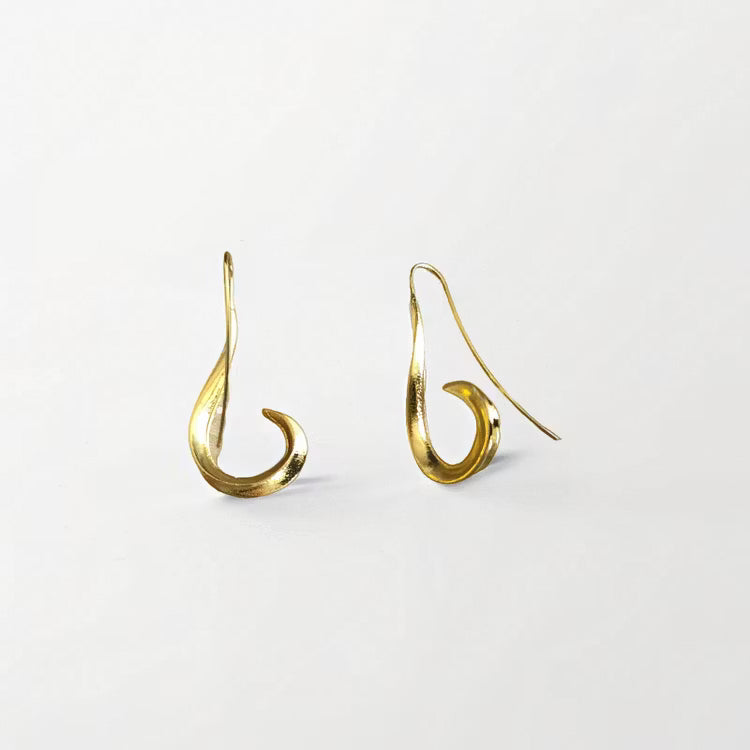 Aoaome Vintage Dangling Golden Earrings