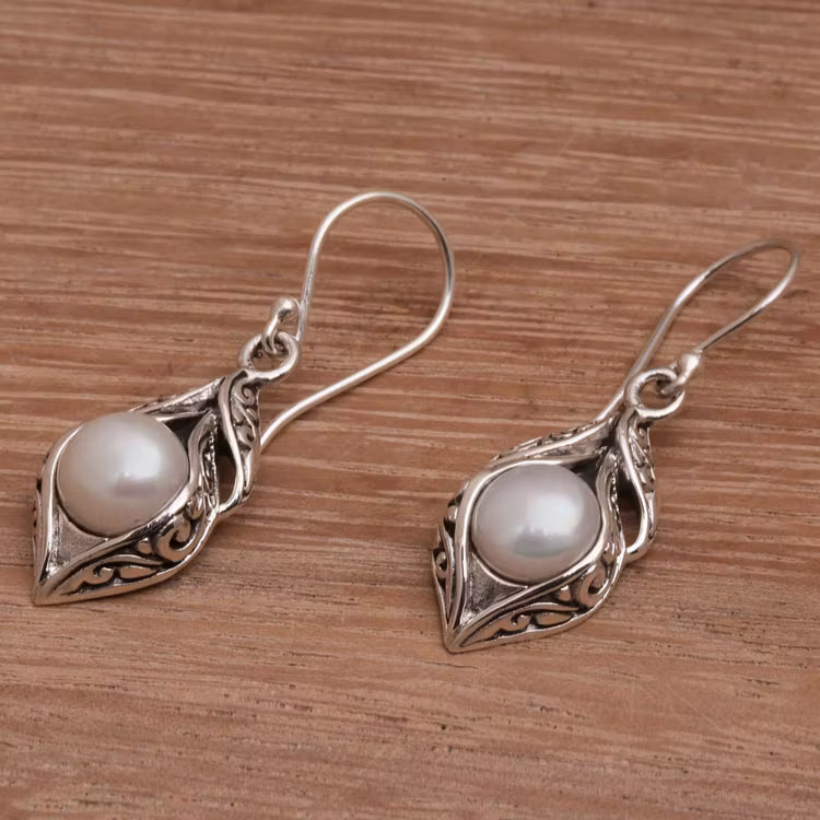 Aoaome Vintage Dangling Pearl Silver Earrings