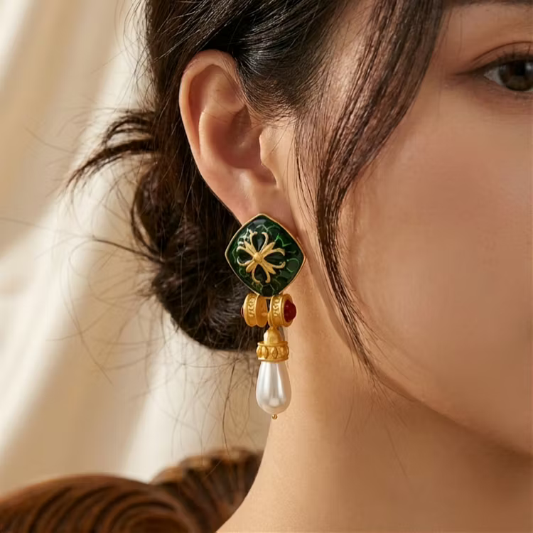 Aoaome Vintage Emerald Enamel Pearl Drop Earrings