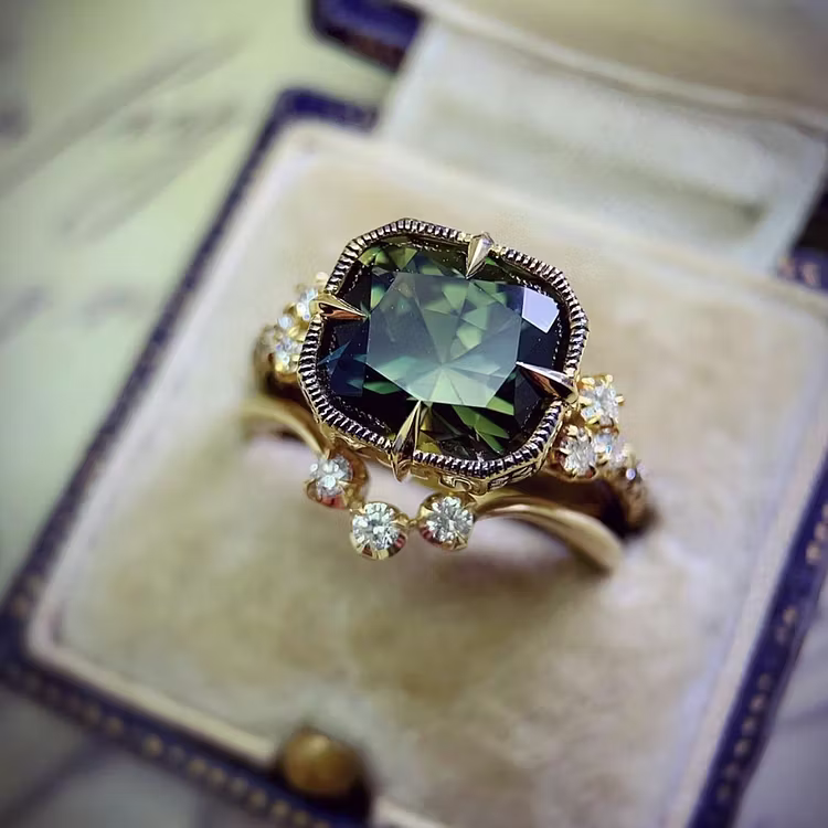 Aoaome Vintage Emerald Square Diamond Palace Style Rings