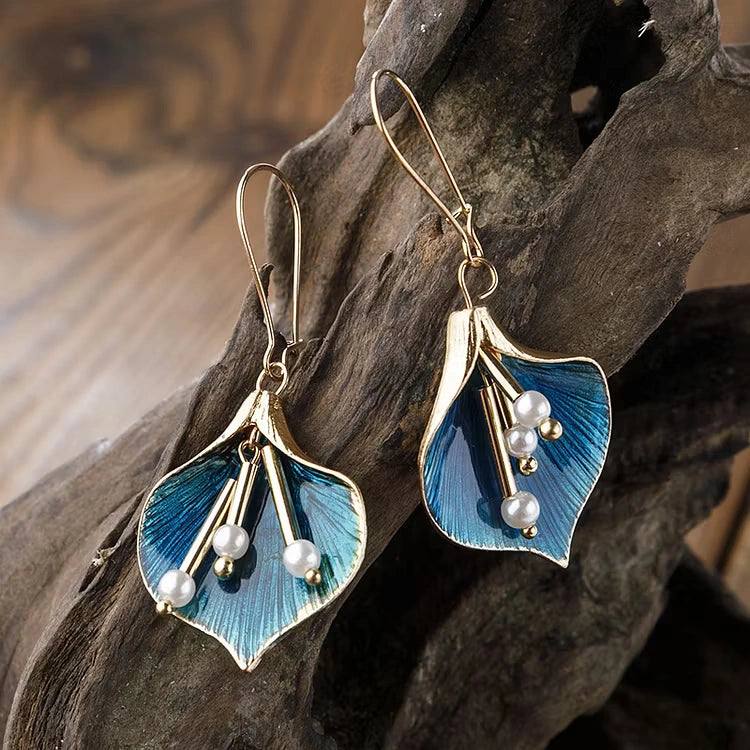 Aoaome Vintage Flower Pearls Earrings