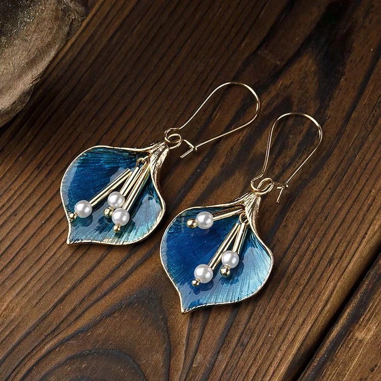 Aoaome Vintage Flower Pearls Earrings