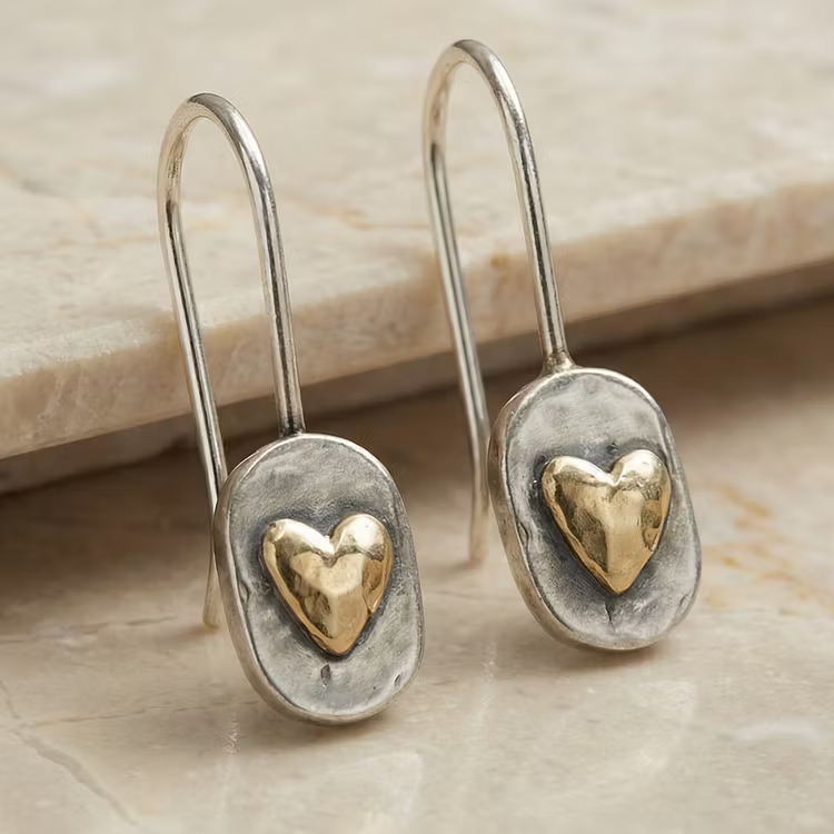 Aoaome Vintage Gold Inlaid Heart Earrings