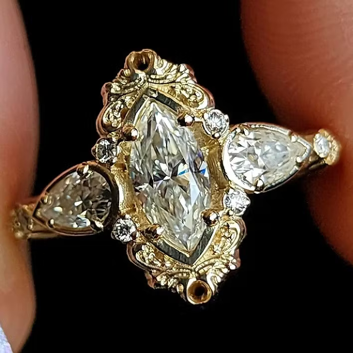 Aoaome Vintage Inlaid Horse Eye Zircon Rings