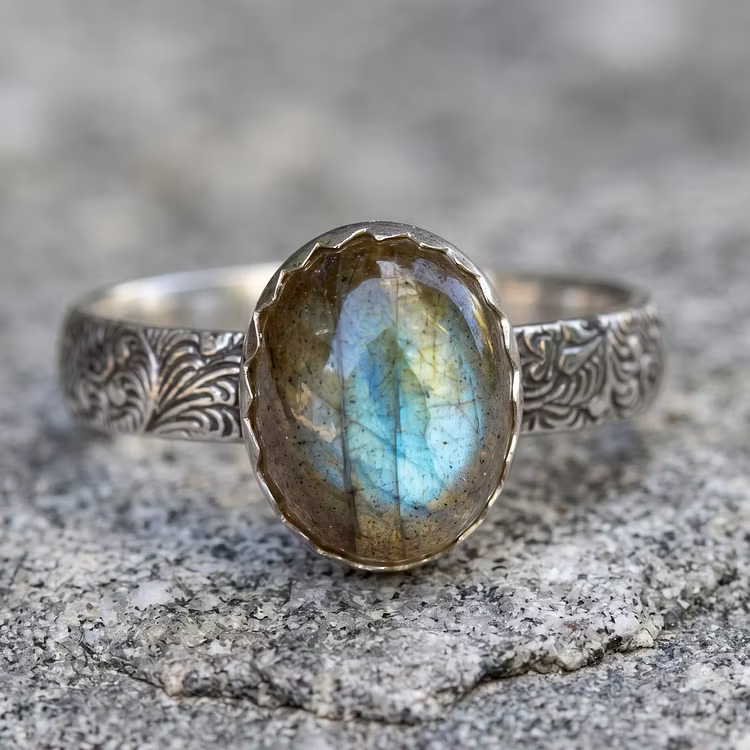 Aoaome Vintage Labradorite Engraved Silver Rings