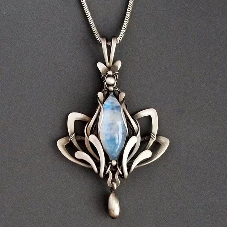 Aoaome Vintage Lotus Inlaid Moonstone Pendant Necklaces