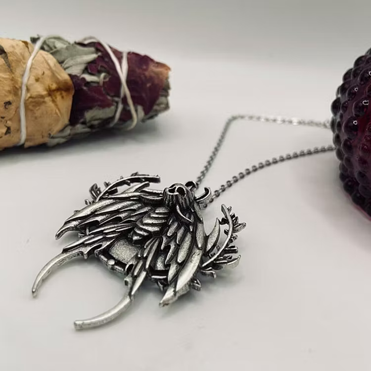 Aoaome Vintage Moon Moth Skull Necklaces