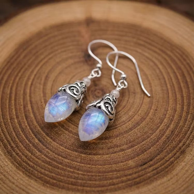 Aoaome Vintage Moonstone Drop Earrings