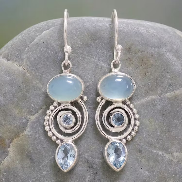 Aoaome Vintage Moonstone Earrings