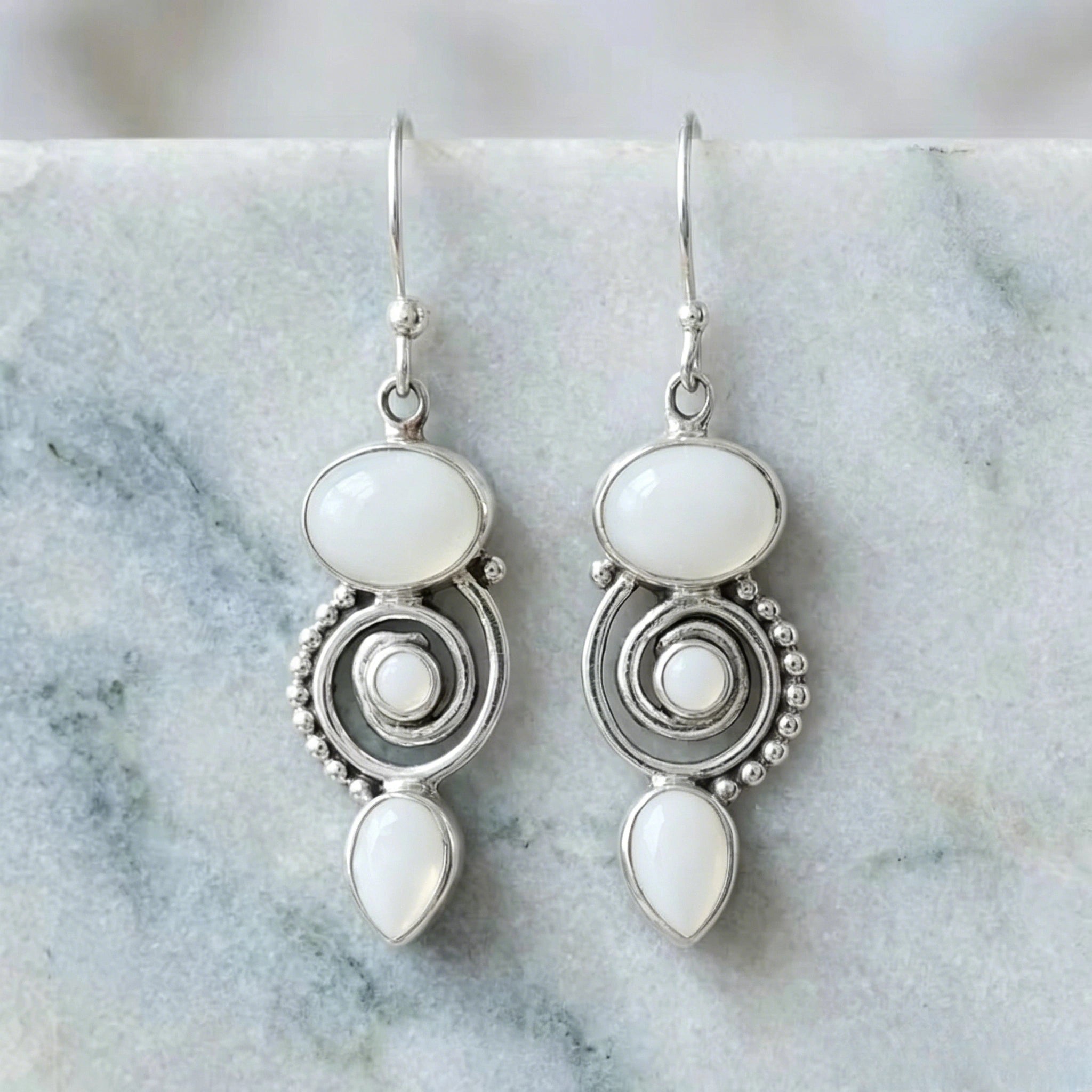 Aoaome Vintage Moonstone Earrings