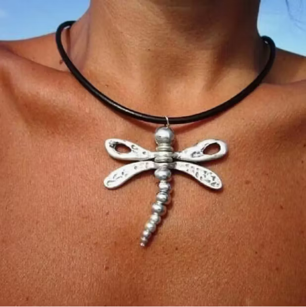 Aoaome Vintage Silver Dragonfly Pendant Necklaces