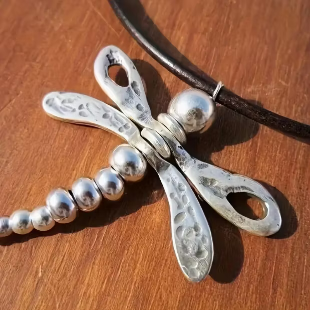 Aoaome Vintage Silver Dragonfly Pendant Necklaces