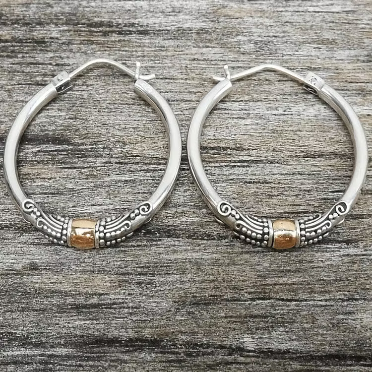 Aoaome Vintage Silvery Carved Pattern Hoop Earrings